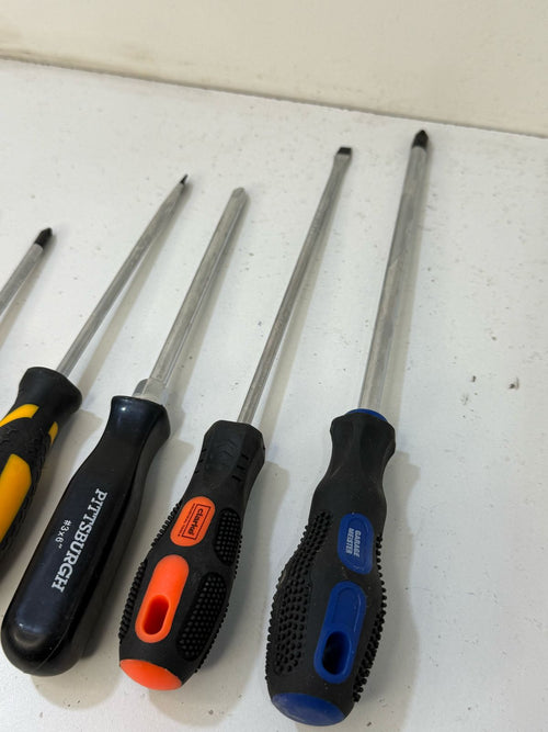 13-in-1 Screwdriver Tool Set